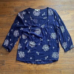 Skies are Blue Navy & Lavender Patterned Top
